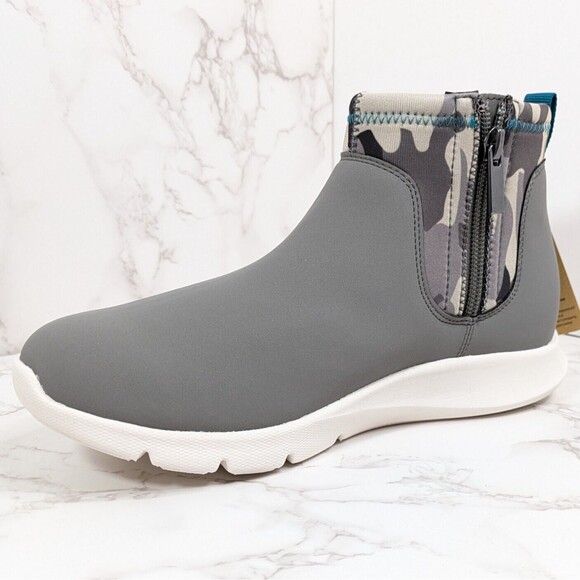 NEW REVITALIGN Women's Paddock Ankle Boot Grey Camo 6 WIDE Spenco - Picture 4 of 8